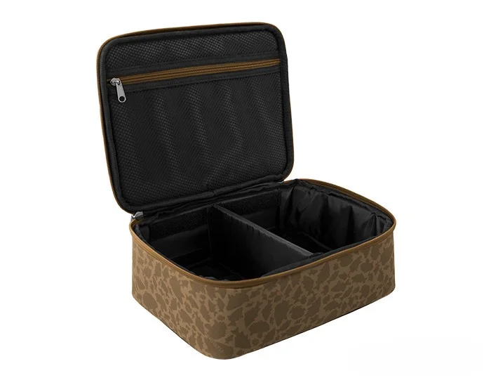 bd1caa864680e544961ba68711b35a3b 1 Geanta pentru mulinete Delphin Area Reel Carpath - imagine 3