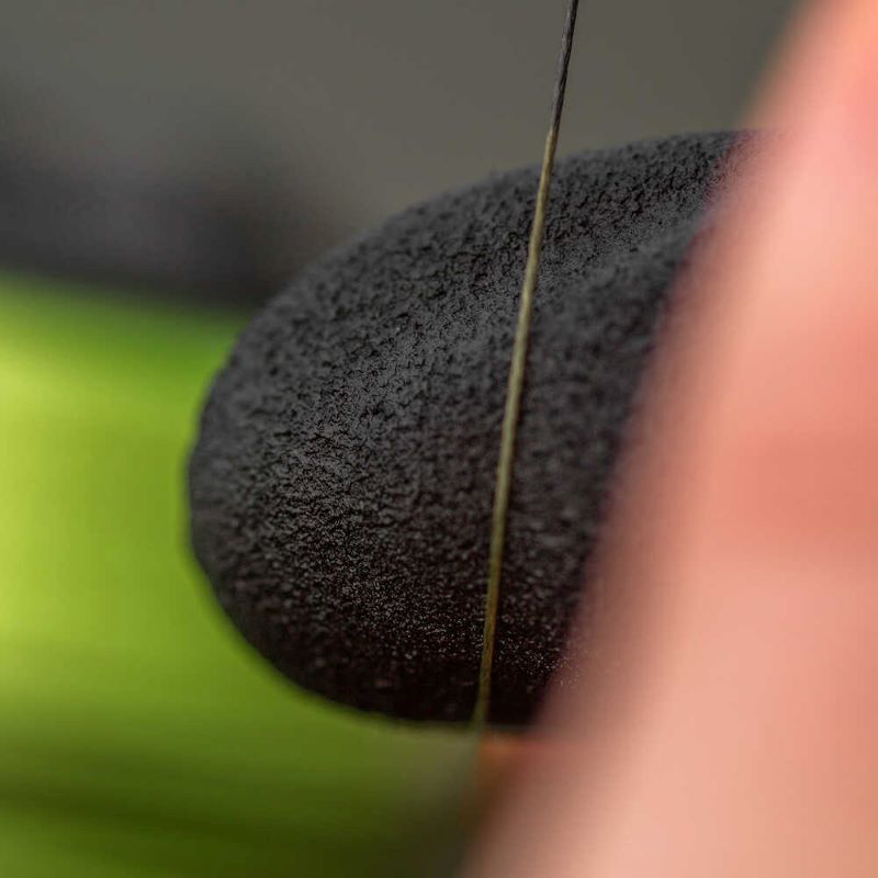 ap 0051 neoprene finger stall inuse Degetar Avid Carp Neoprene Finger Stall - imagine 3